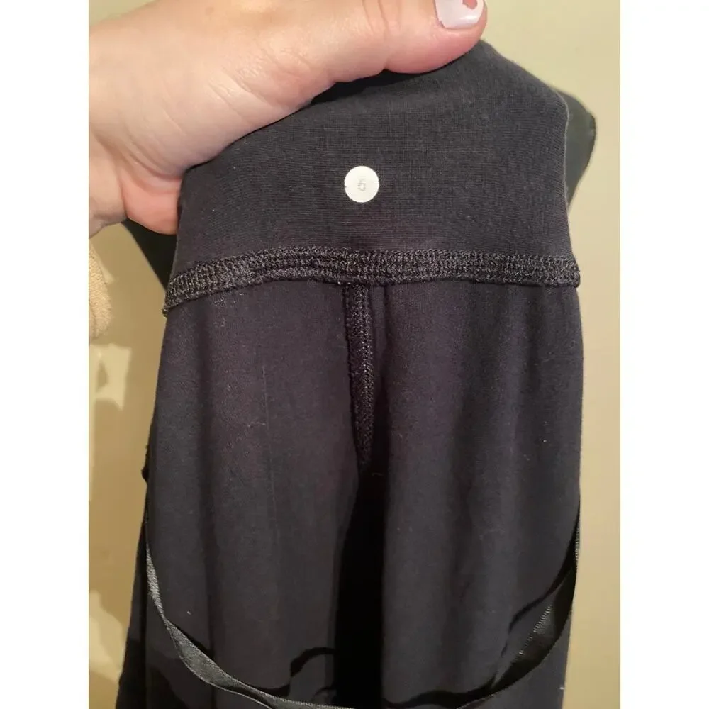 Lululemon 3/4 Sleeves Black Cardigan size 6 sweater womens